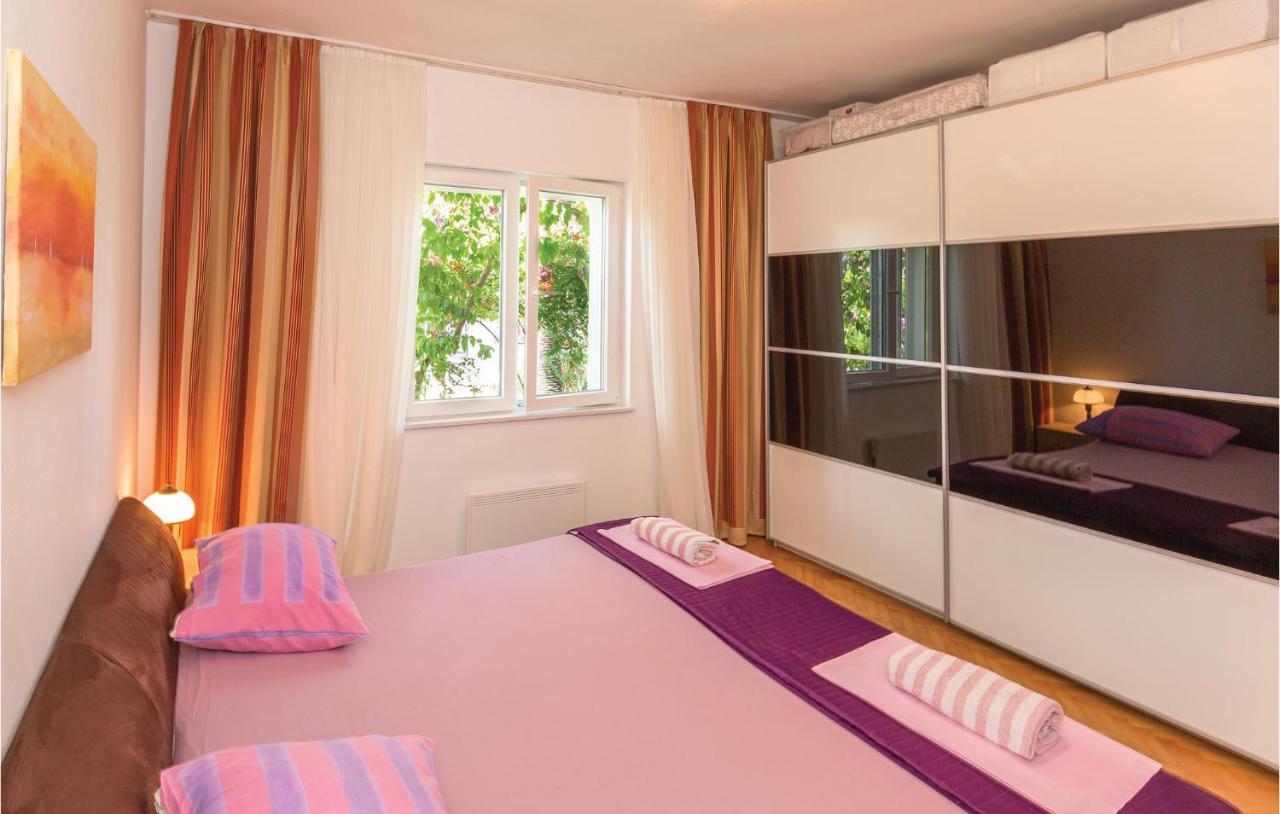 Lovely Apartment In Makarska With Wifi Exteriér fotografie