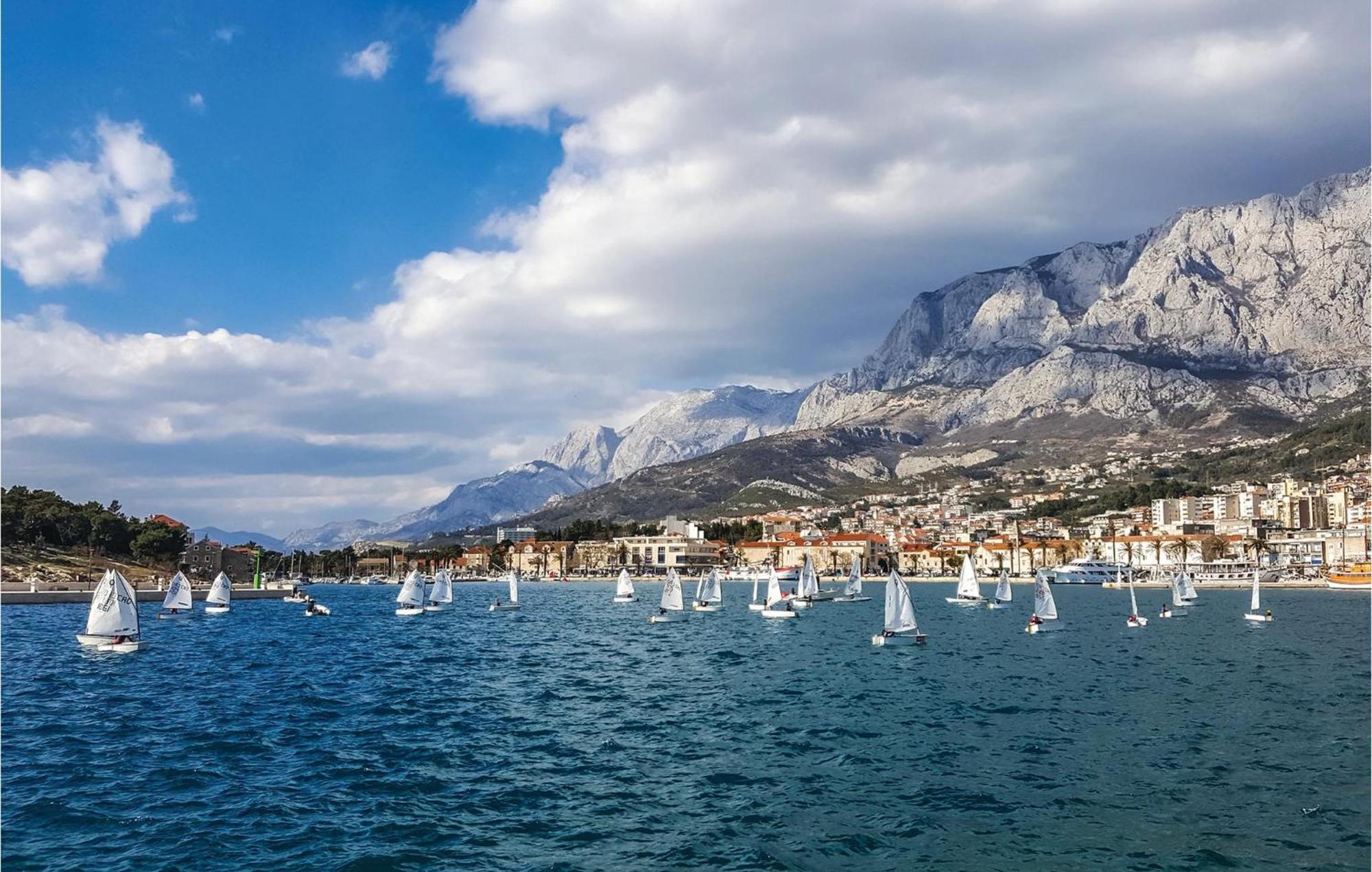 Lovely Apartment In Makarska With Wifi Exteriér fotografie